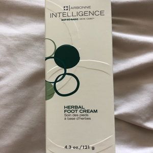 Arbonne Intelligence Herbal Foot Cream